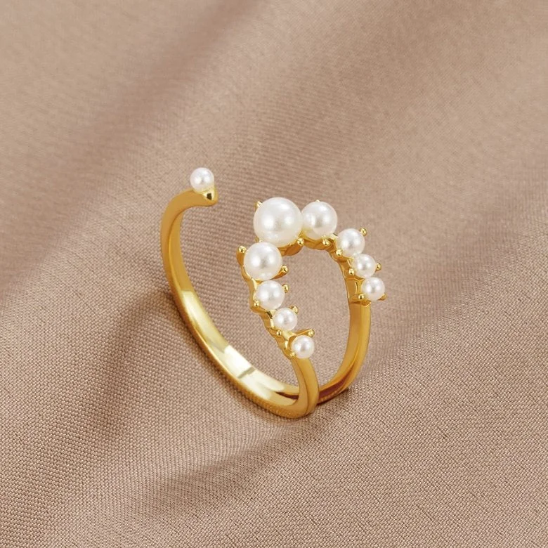 Romantic Heart-Shaped Jewelry For Special Gifts 18K Gold Pearl Wrap Ring