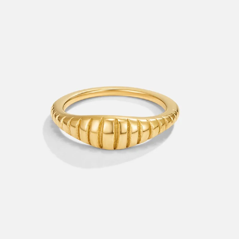 Shop Stylish Jewelry Now And Save Big Kaila Mini Croissant Ring