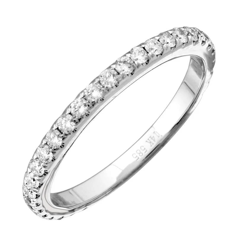 Premium Diamond Jewelry For Unforgettable Moments LIZZY DIAMOND BAND RING