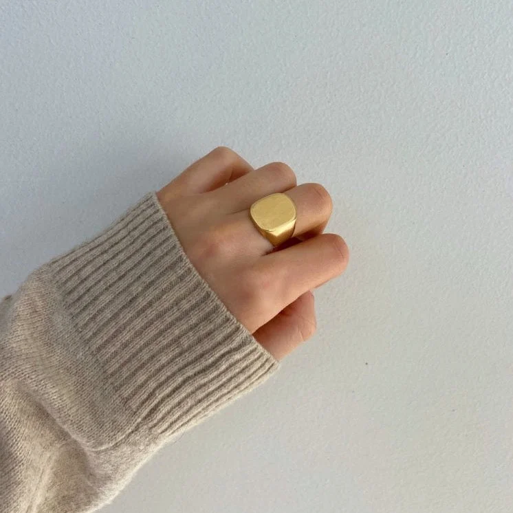 Fashion-Forward Jewelry At Incredible Prices MARLIN SIGNET RING