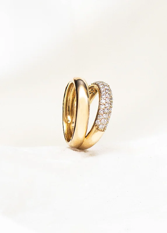 Final Call For Exquisite Jewelry At Reduced Rates WALACE DOUBLE CLAM DIAMOND BAND RING