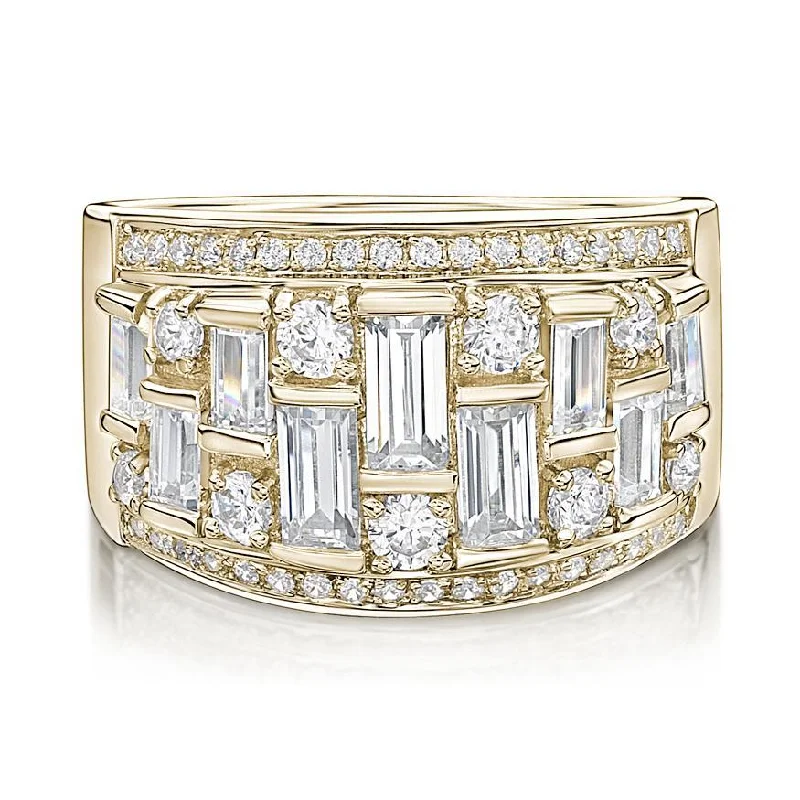 Limited-Stock Jewelry Sale – Shop Before It's Gone Dress ring with 2.32 carats* of diamond simulants in 10 carat yellow gold