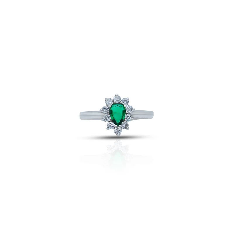 Dazzle In Elegance With Our Biggest Jewelry Sale Green Stone Pear Cut Silver Ring
