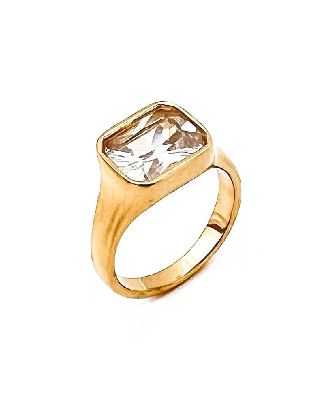 Shop Signature Jewelry Styles At Exclusive Prices Rome Crystal Gold Ring
