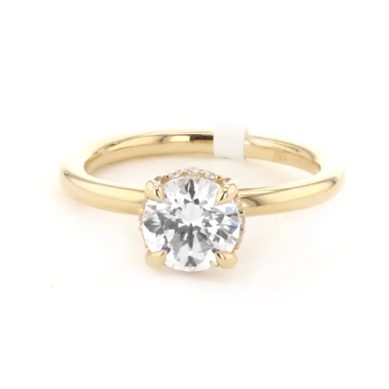 Clearance Sale On High-End Jewelry Collections 0.14 ctw Diamond Halo Engagement Ring