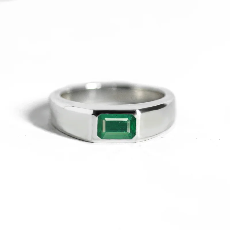 Exclusive Jewelry Sale – Limited-Time Discounts Emerald-Cut Emerald Signet Ring