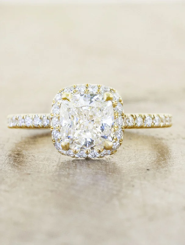 Fashion-Forward Jewelry At Exclusive Discounts Cora - Cushion