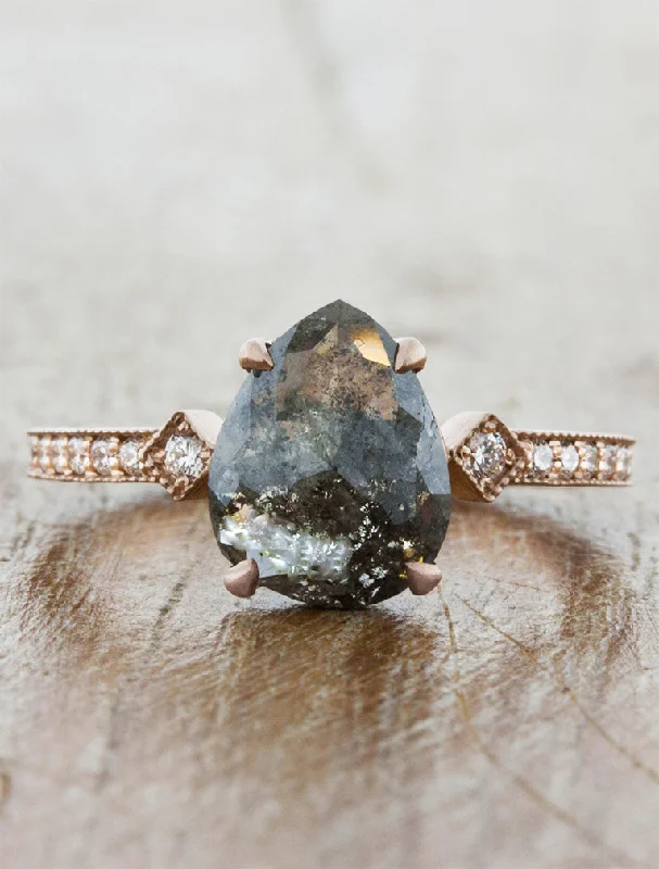 Flash Sale On Stunning Jewelry – Don't Miss Out Charleen - Salt & Pepper Pear