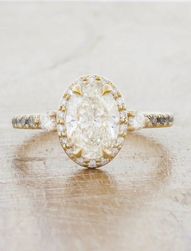Special Jewelry Deals – Upgrade Your Collection Charlize