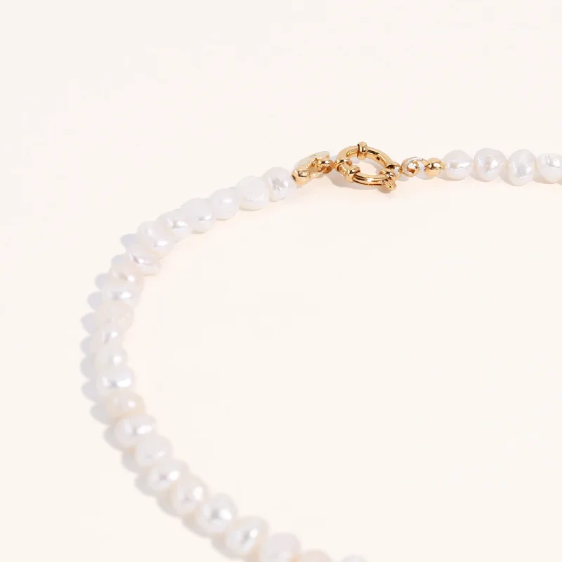 Handcrafted Beauty At Affordable Prices Gold Jackie Essential Pearl Necklace