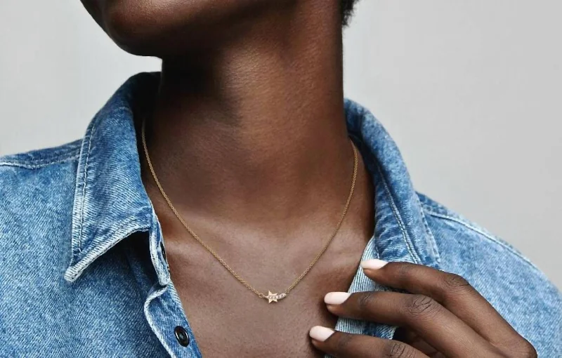 Seasonal Jewelry Deals – Elevate Your Style Shooting Star Pavé Collier Necklace In Gold