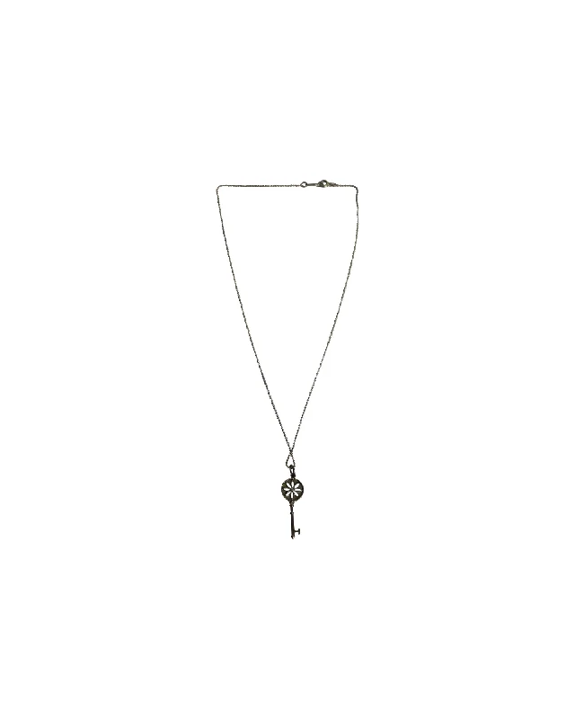 Tiffany & Co. Daisy Key Pendant Chain Necklace in Diamond and Silver Metal