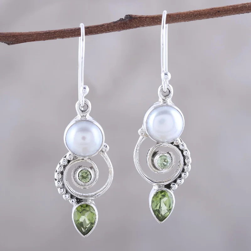 Fashion-Forward Jewelry At Exclusive Discounts Elegant Labyrinth Cultured Pearl Peridot Sterling Silver Dangle Earrings