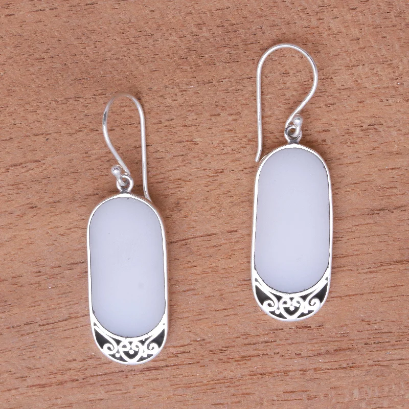 Unmissable Discounts On Timeless Jewelry Pieces Fantastic Cloud Artisan Crafted Sterling Silver and Resin Dangle Earrings Unmissable Discounts On Timeless Jewelry Pieces Fantastic Cloud Artisan Crafted Sterling Silver and Resin Dangle Earrings