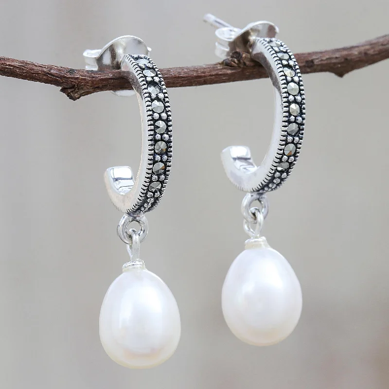 Buy More, Save More – Special Jewelry Discounts Moonlight Curve Cultured Pearl Half-Hoop Dangle Earrings from Thailand Buy More, Save More – Special Jewelry Discounts Moonlight Curve Cultured Pearl Half-Hoop Dangle Earrings from Thailand