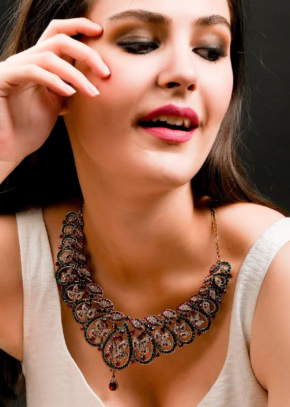 Romantic Heart-Shaped Jewelry For Special Gifts Odette Women Multicolor Crystal Necklace Set