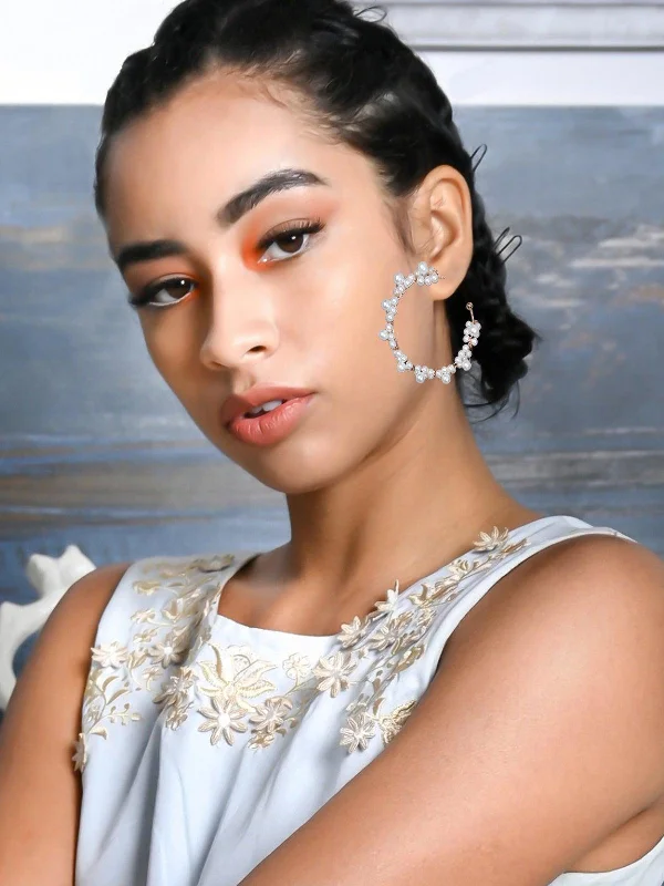 Limited Stock On Premium Jewelry At Low Prices Odette Women White Beaded Metal Earrings
