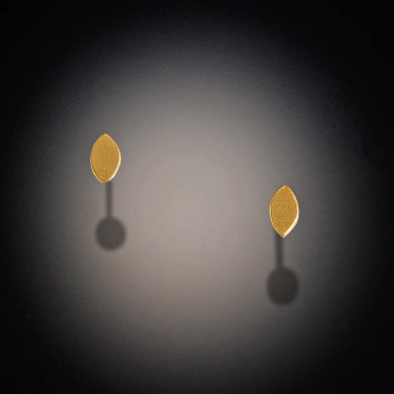 Limited-Time Jewelry Sale – Elegant Styles At Less Gold Tiny Oval Stud Earrings