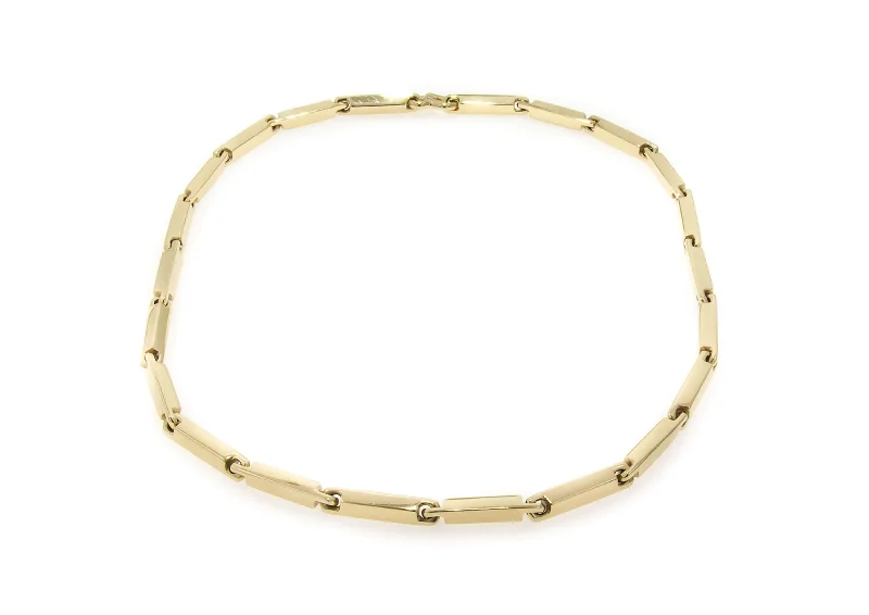 Seasonal Jewelry Deals – Elevate Your Style Hand Crafted Block Chain, Yellow Gold