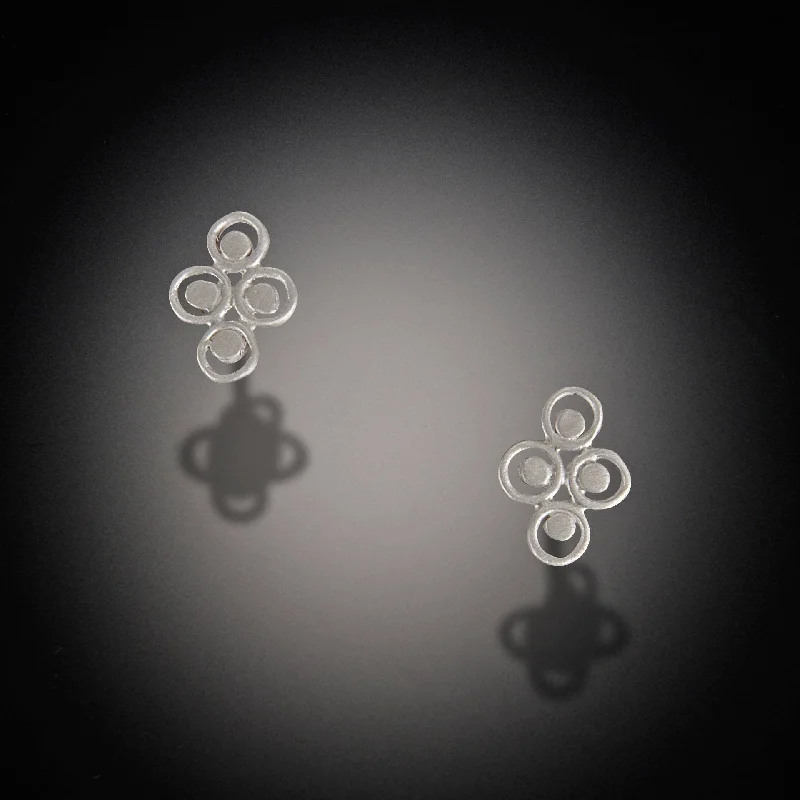 Elegant Jewelry At Unbeatable Offers – Shop Before It's Gone Small Filigree Stud Earrings