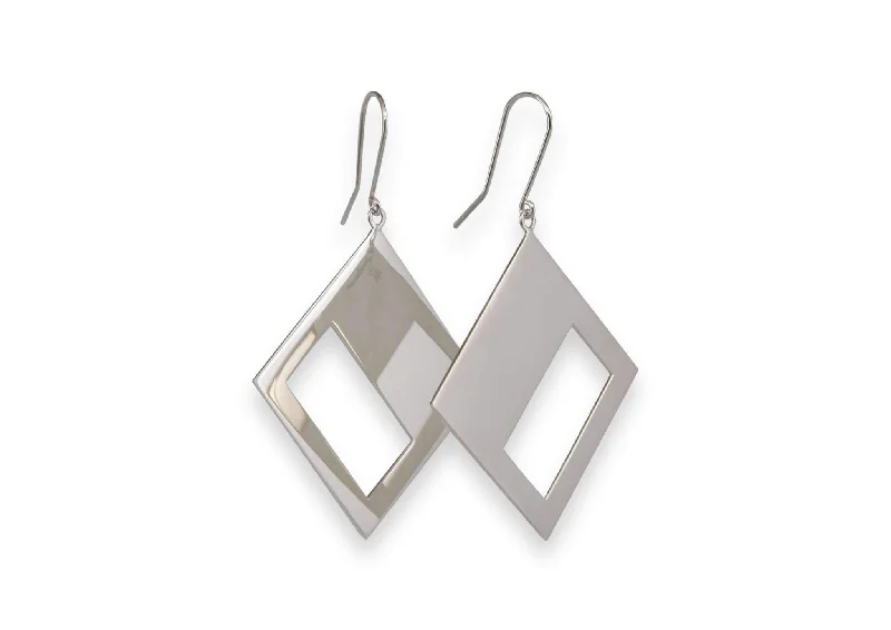 Elegant Necklaces And Bracelets At Limited-Time Offers 2019 Legacy Earrings E5, Sterling Silver