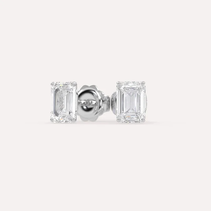 Everyday Jewelry Essentials Now On Sale 3 carat Emerald Diamond Stud Earrings LAB