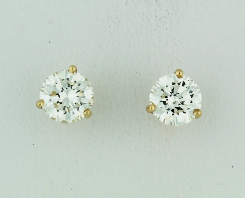 Don't Miss Out On Bestselling Jewelry At Special Prices Diamond Stud Earrings