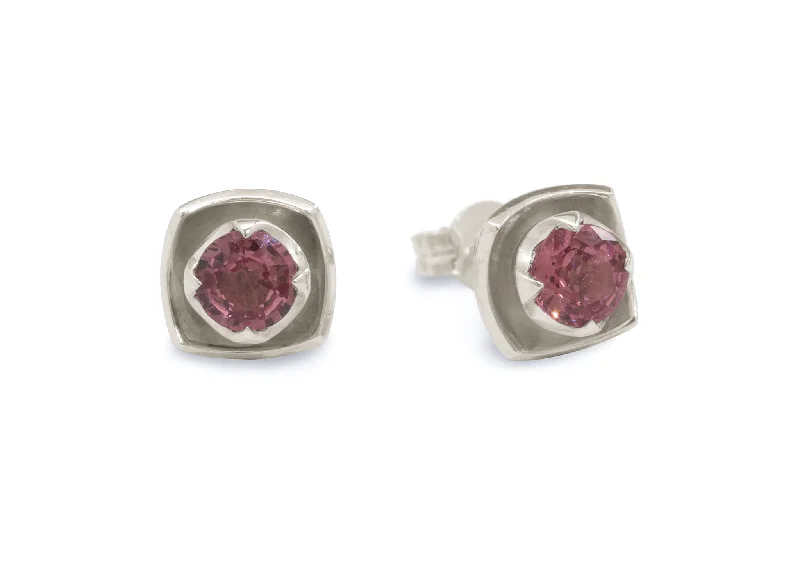 Your Dream Jewelry At Dream Prices Flower Gemstone Earrings, White Gold & Platinum