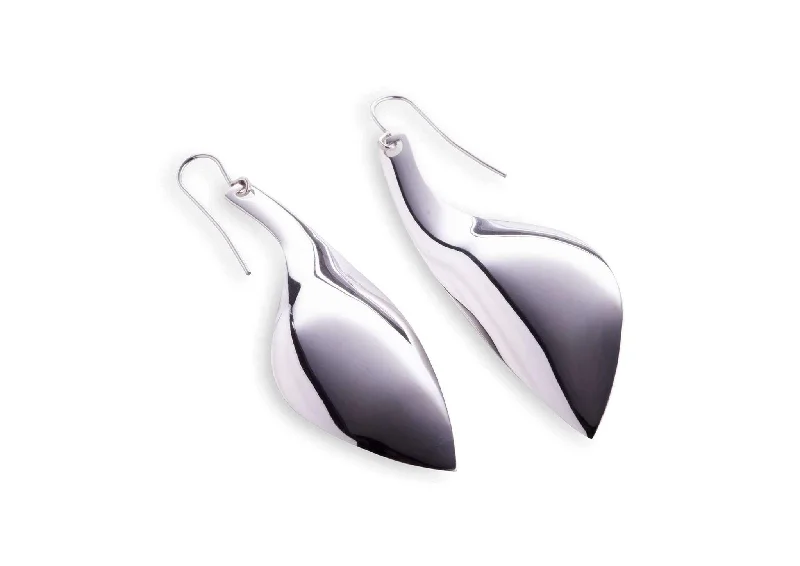 Unmissable Jewelry Clearance – Final Reductions Freeform Domed JH17 Style Earrings