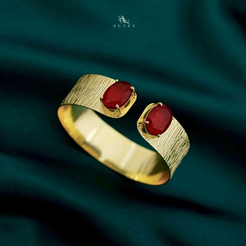 Timeless Jewelry Styles At Wallet-Friendly Prices Akshi Textured Golden Claw Dual Oval Glossy Bangle