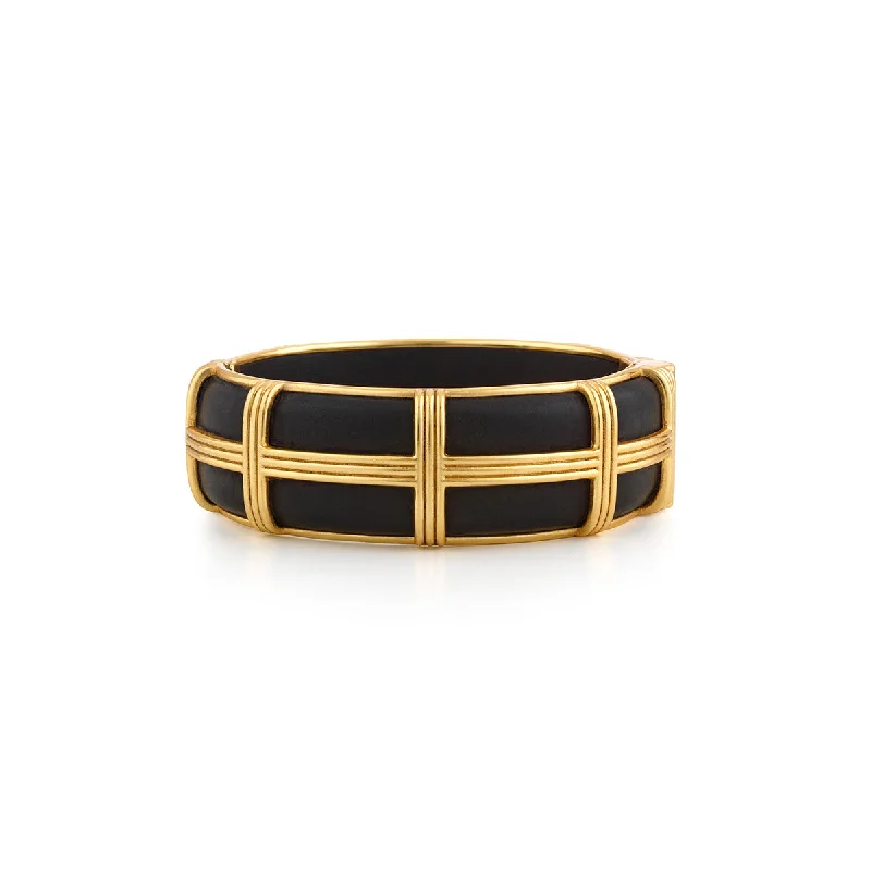 Seasonal Jewelry Deals – Elevate Your Style Gaia Hinged Bangle, S/M - Ebony