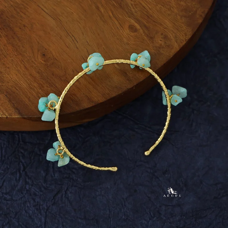 Bold And Beautiful Jewelry Now At Irresistible Prices Golden Textured Cluster Stone Bangle Bold And Beautiful Jewelry Now At Irresistible Prices Golden Textured Cluster Stone Bangle