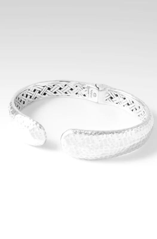 Trendy Minimalist Jewelry For Everyday Wear Held Up in Grace Tip-to-Tip Bracelet™ in Hammered