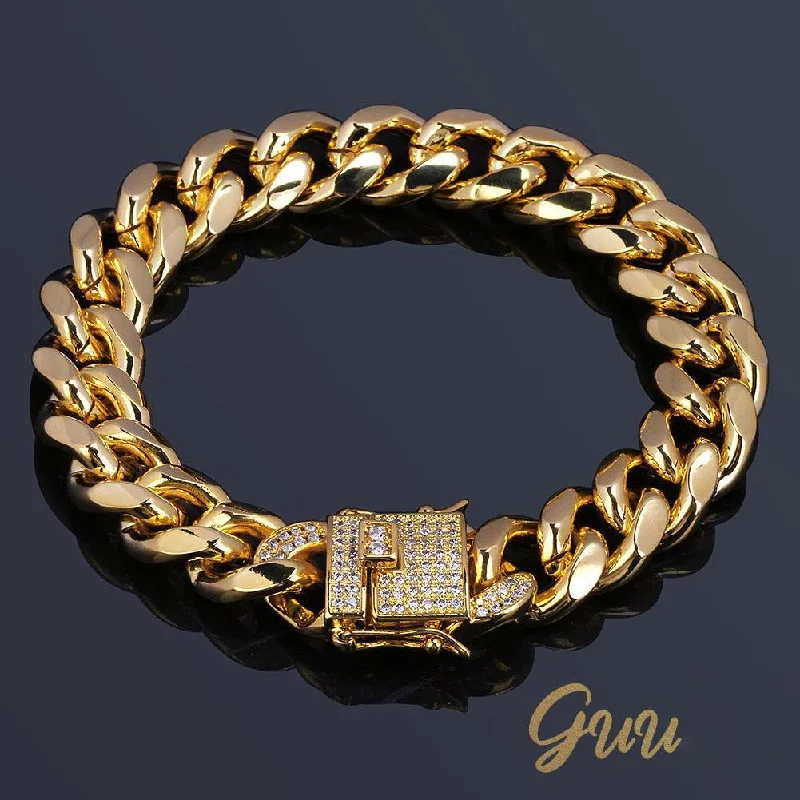 Personalized Engraved Jewelry For Meaningful Gifts Iced Lock Cuban Link Bracelet