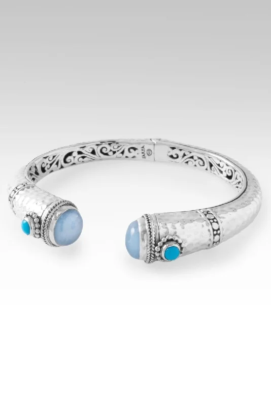 Exclusive Jewelry Markdowns – Limited-Time Offer Lamp to Your Feet Tip-to-Tip Bracelet™ in Aquamarine