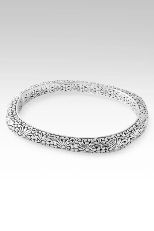 Premium Diamond Jewelry For Unforgettable Moments Loved Beyond Measure Bangle™ in Janyl Adair Premium Diamond Jewelry For Unforgettable Moments Loved Beyond Measure Bangle™ in Janyl Adair