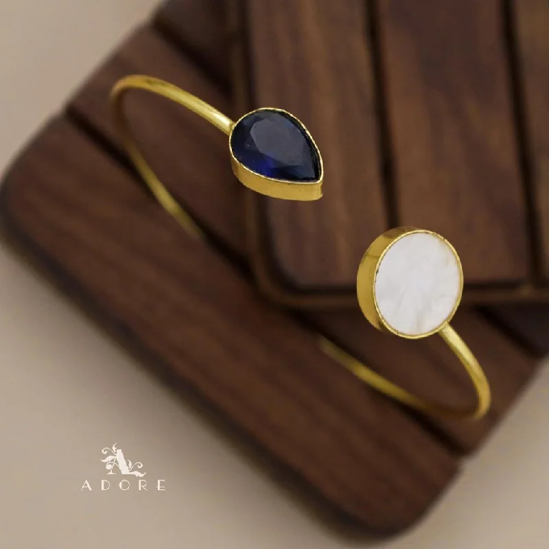 Luxury Handcrafted Jewelry For Elegant Looks Round MOP Glossy Drop Bangle