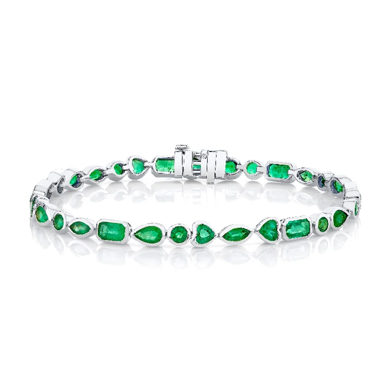 White Gold/Emerald