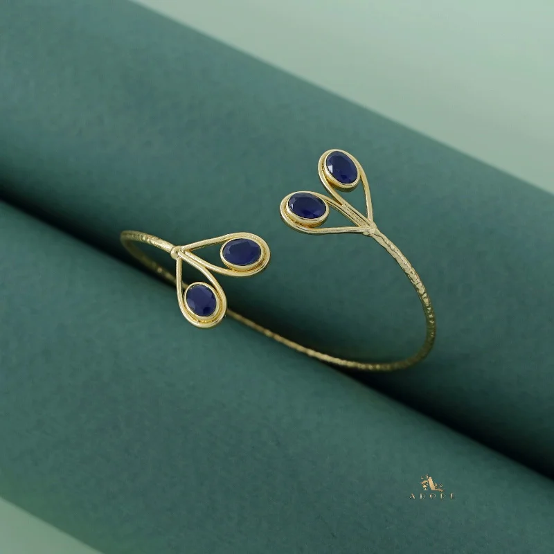 Exclusive Online Discounts On Stylish Jewelry Textured Rinaya Tetra Oval Glossy Bangle