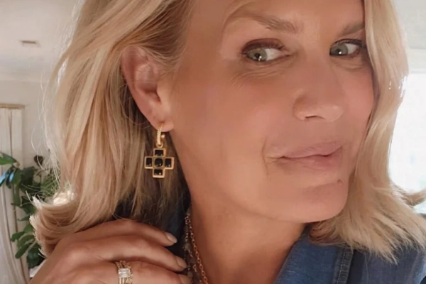 Ladies' Lustrous Jewel Accents